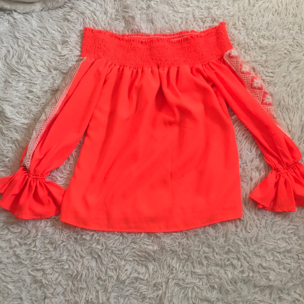 Off shoulder boutique top with lace detail